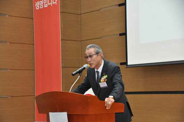 송종훈 한국주민자치원로회의 상임회장이 축사를 하고 있다. / 사진=정기호 기자